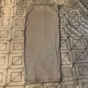 Striped pencil skirt